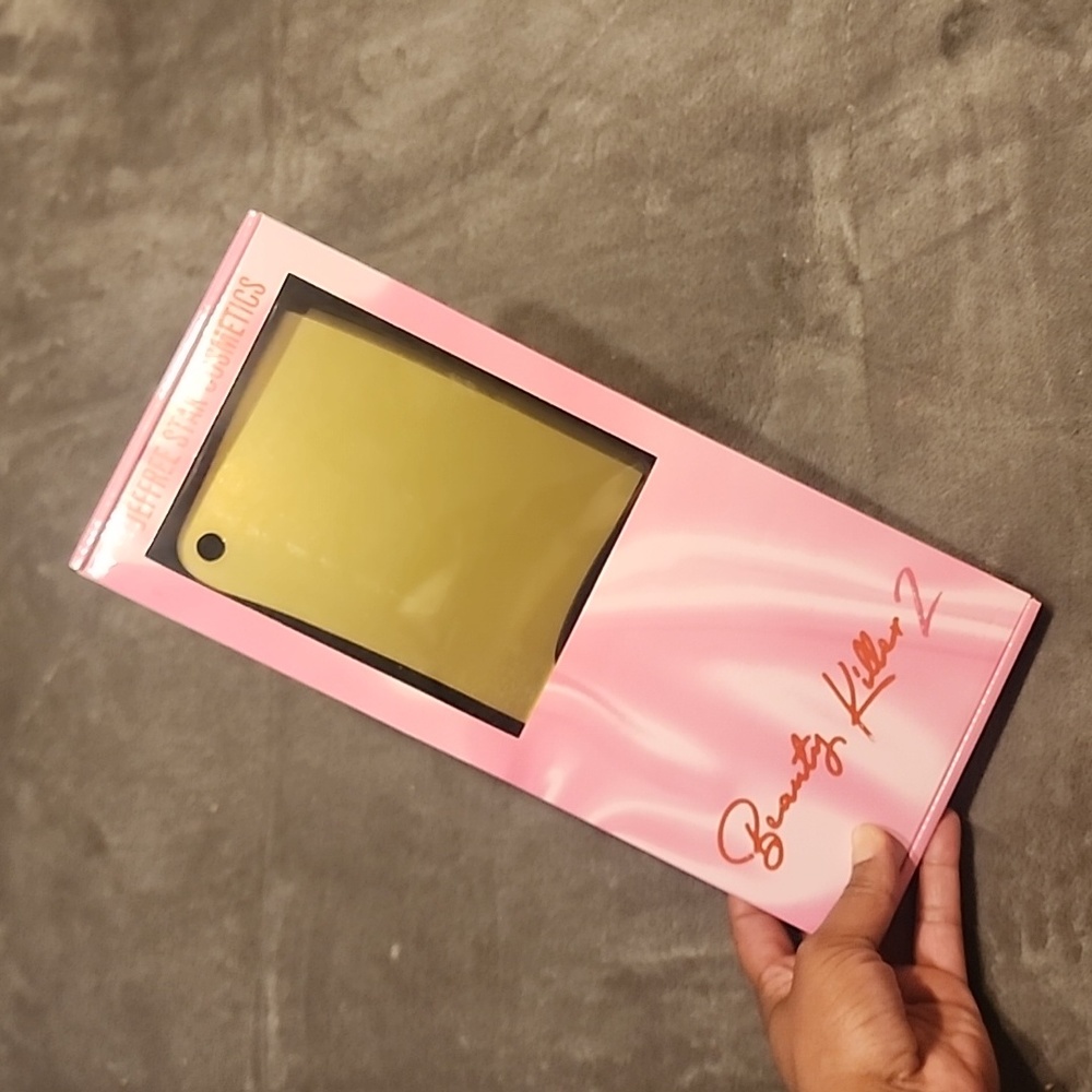 💫Jeffree Star Cleaver Mirror